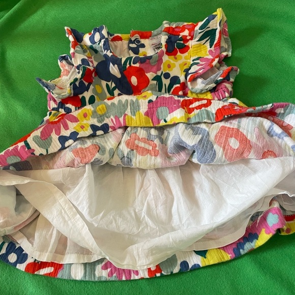 Hanna Andersson Flutter Sleeve Muslin Flower Frenzy Dress 3-6 months - Picture 8 of 8